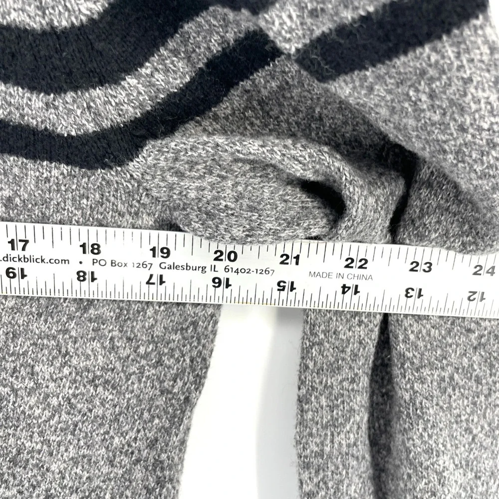 Banana Republic Mens Medium Gray Striped Wool Blend‎ Mock Neck Button Sweater
